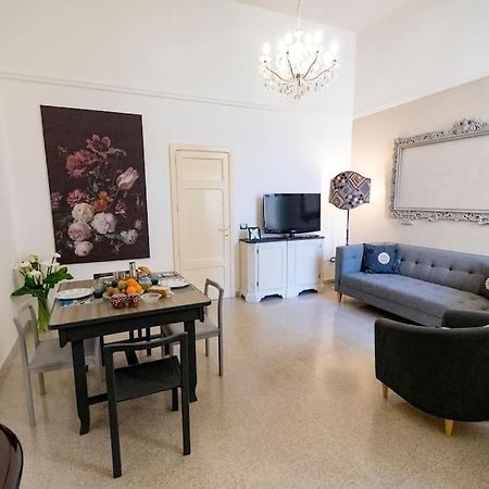 Mary'S House Apartment Lecce Ngoại thất bức ảnh